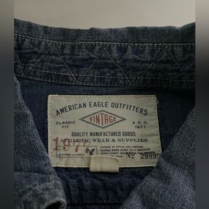 American Eagle l/s denim button down shirt. Size-XL